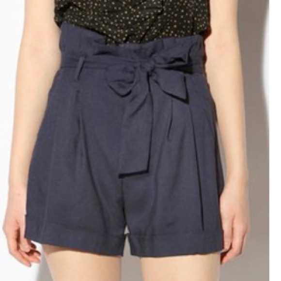 olive green paperbag shorts